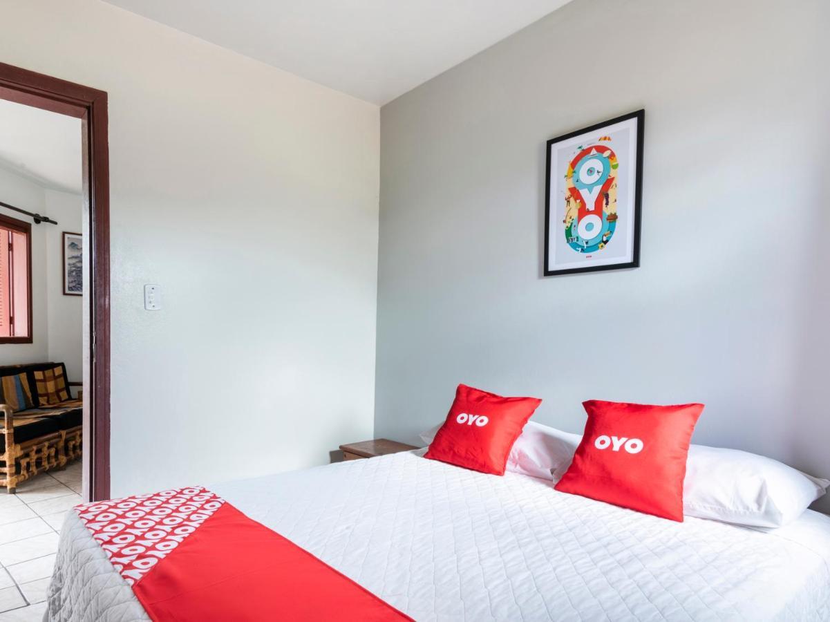 Oyo Portal Torres Hotel Passo de Torres Eksteriør bilde
