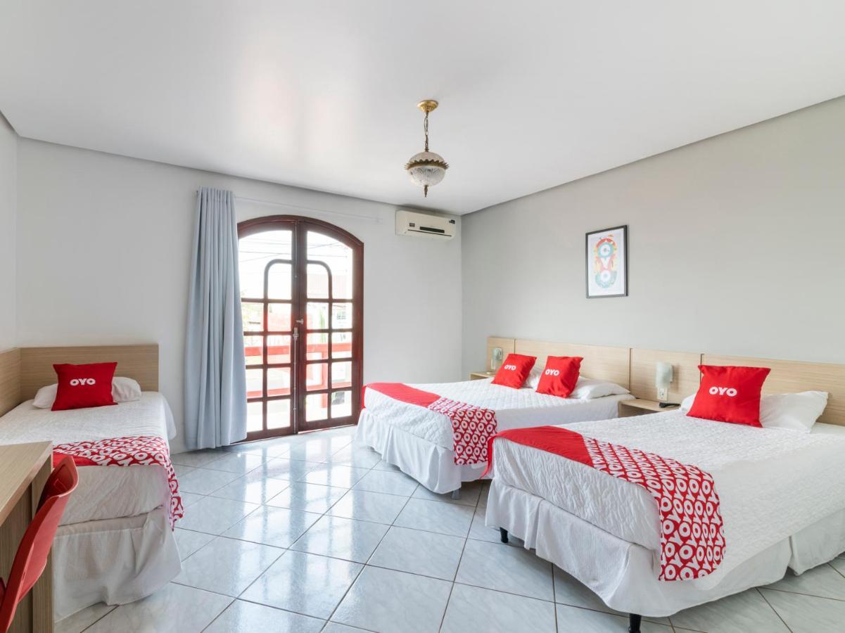 Oyo Portal Torres Hotel Passo de Torres Eksteriør bilde