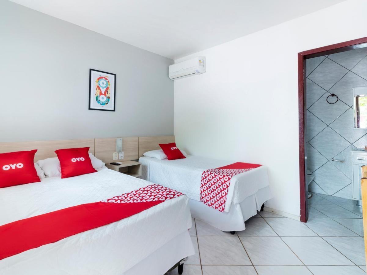 Oyo Portal Torres Hotel Passo de Torres Eksteriør bilde