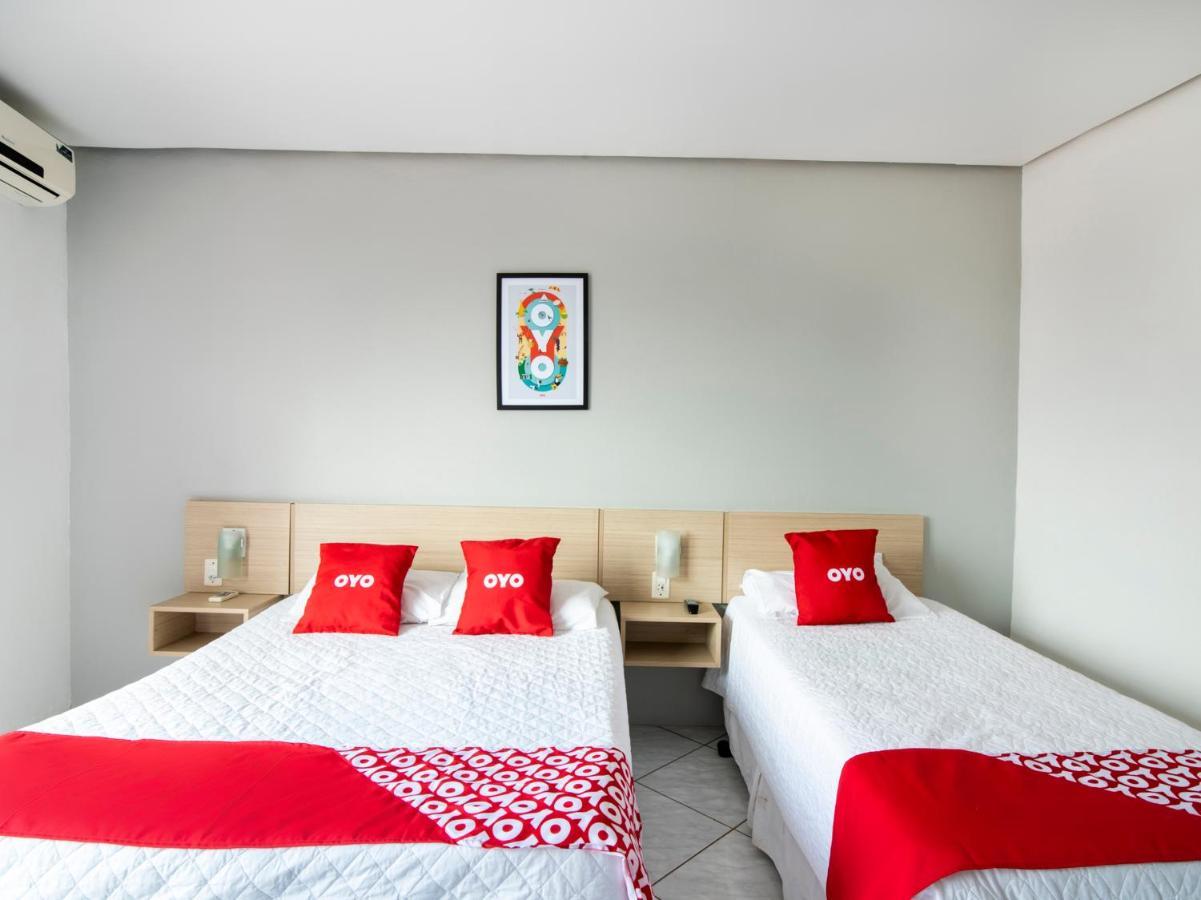 Oyo Portal Torres Hotel Passo de Torres Eksteriør bilde
